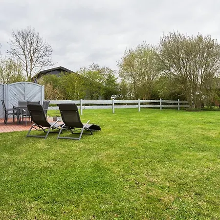 Holiday home Der Wattlaeufer Ockholm